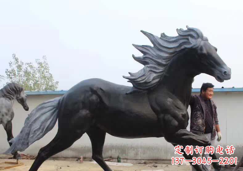 宁德奔马仿真马雕塑
