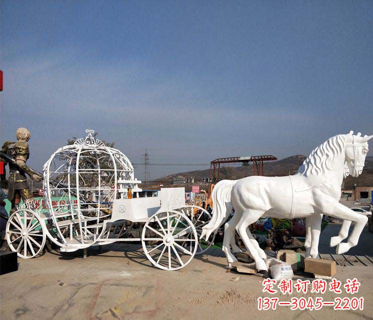 宁德玻璃钢城市的马车雕塑