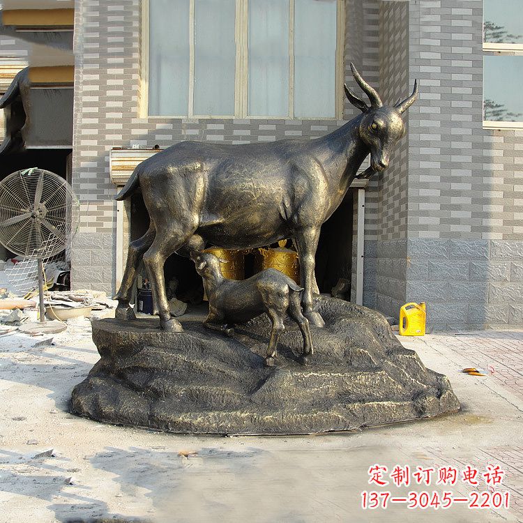 宁德玻璃钢仿铜动物雕塑