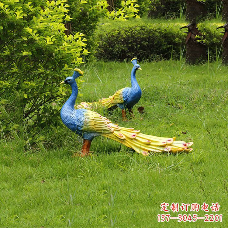 宁德玻璃钢仿真孔雀雕塑-公园草坪动物摆件