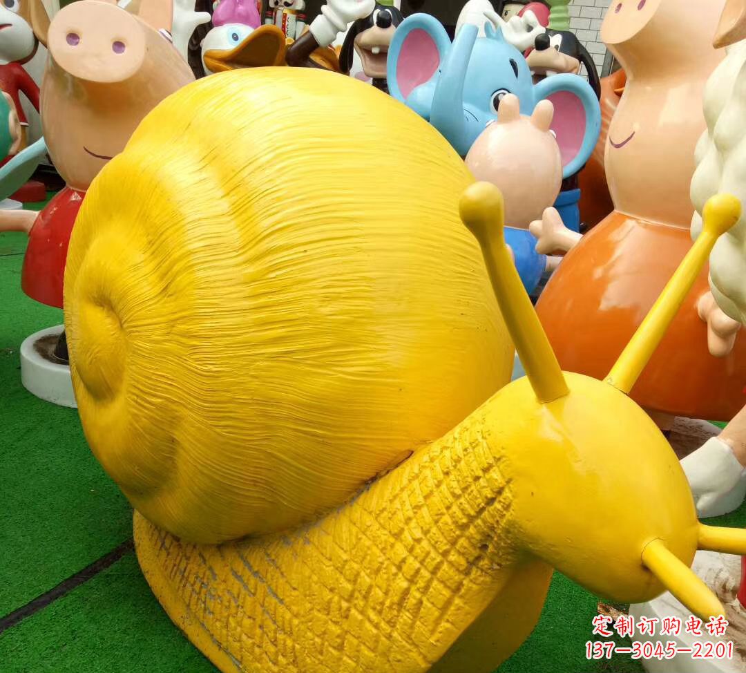 宁德玻璃钢仿真蜗牛 公园动物雕塑