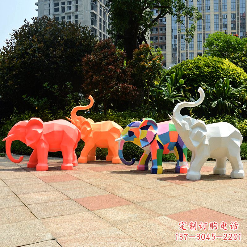 宁德金色大象雕塑活跃的商场游乐场
