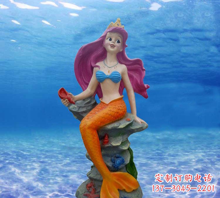 宁德玻璃钢雕刻的美人鱼