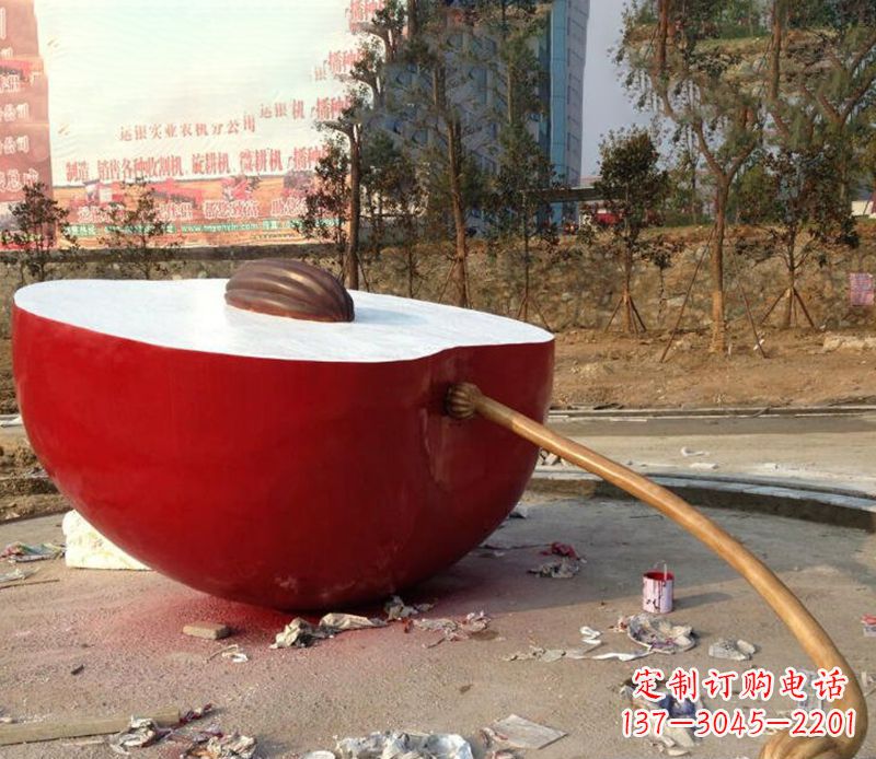宁德不锈钢半块苹果雕塑——传承古老文化的艺术品