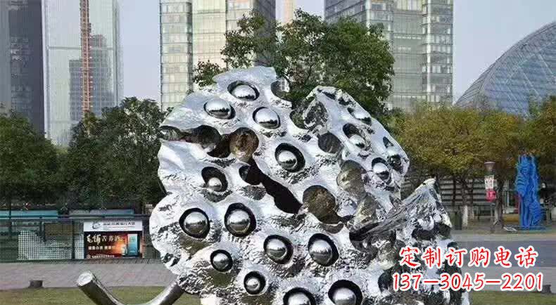 宁德不锈钢城市的莲蓬雕塑