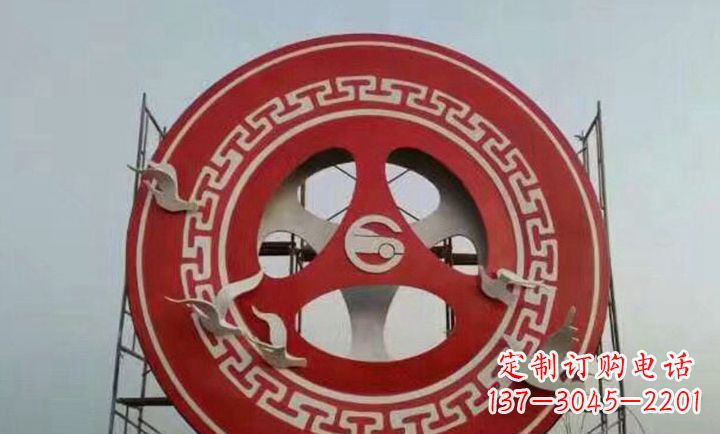 宁德不锈钢齿轮雕塑象征着时代进步