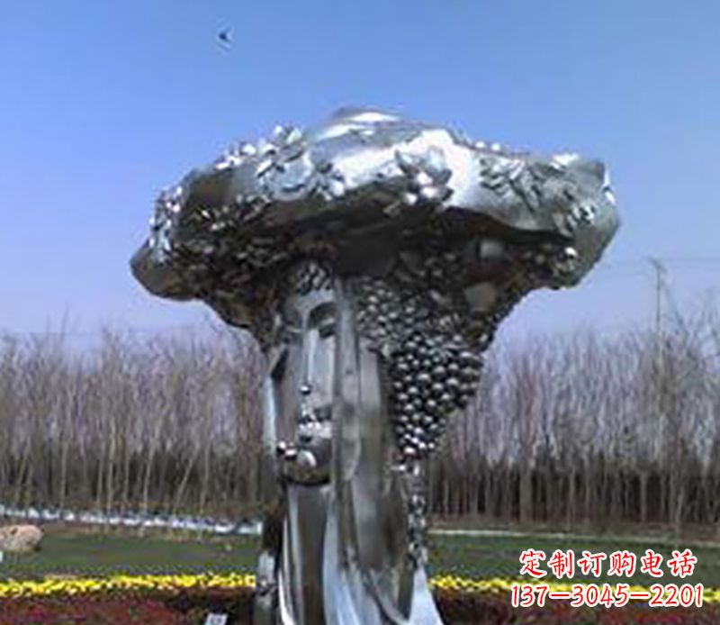 宁德不锈钢葡萄雕塑——点缀美丽景观