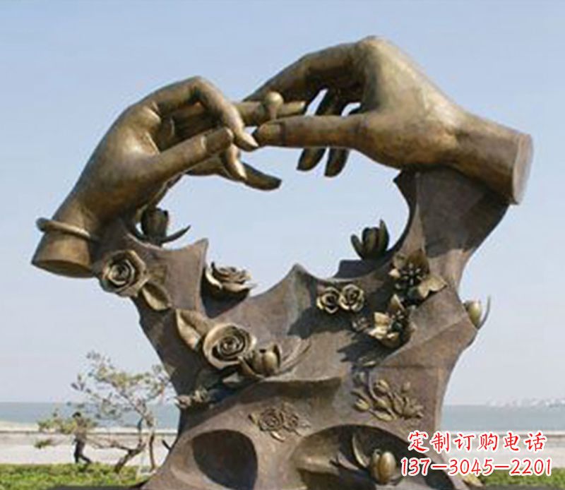 宁德不锈钢戒指雕塑表达爱的艺术精品