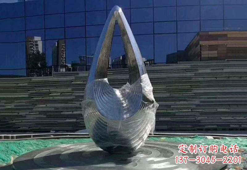 宁德不锈钢公园空心水滴雕塑