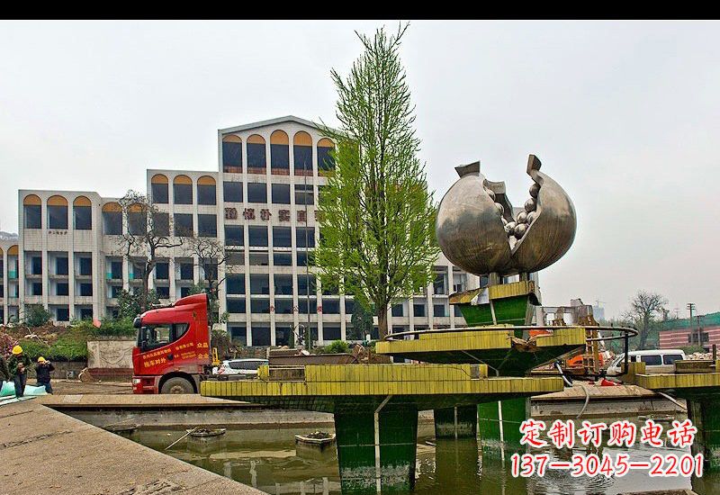 宁德不锈钢石榴雕塑灿烂的艺术之美