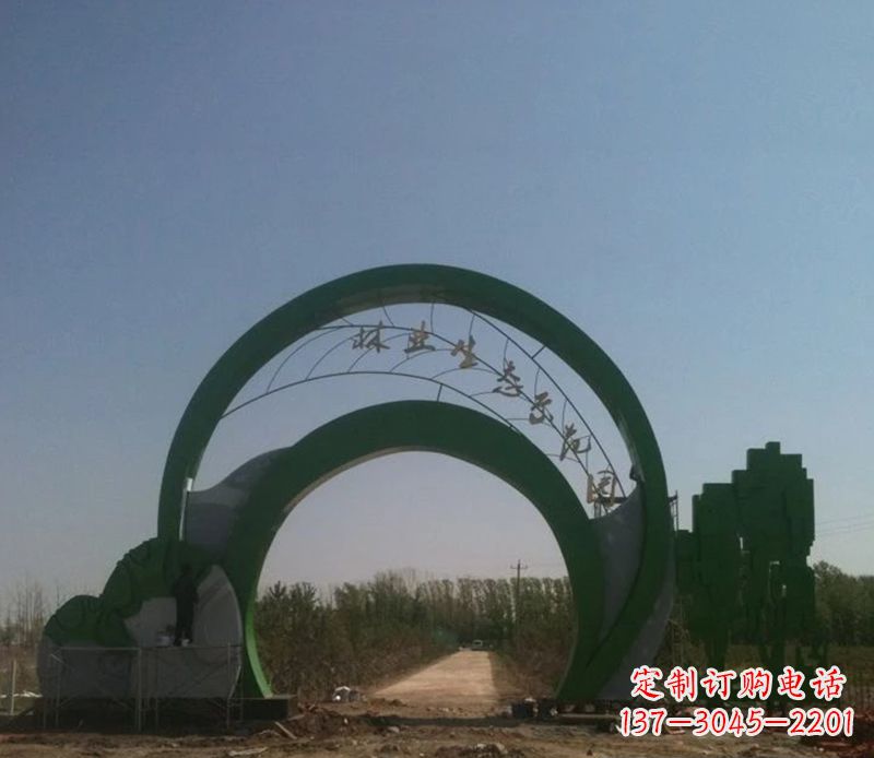 宁德不锈钢拱门雕塑给家园增添艺术气息