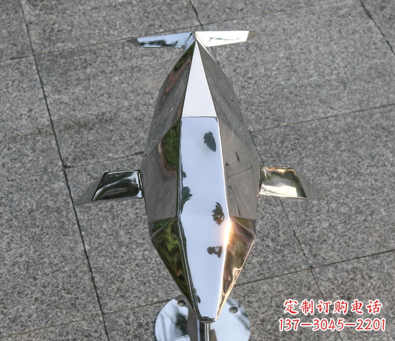 宁德不锈钢广场抽象海豚雕塑