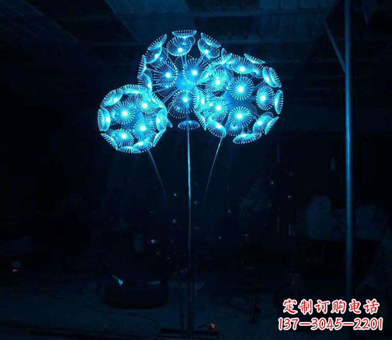 宁德不锈钢蒲公英雕塑——象征着美丽的自由