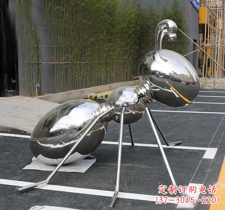 宁德不锈钢蚂蚁雕塑——象征力量与智慧
