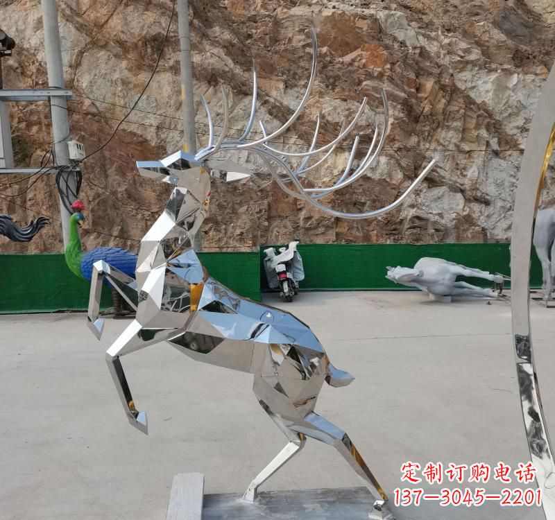 宁德不锈钢广场梅花鹿雕塑