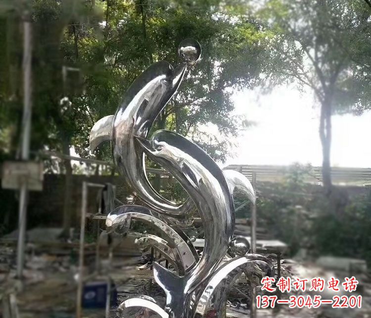 宁德不锈钢海豚顶球雕塑