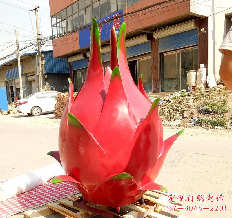 宁德精美不锈钢火龙果雕塑