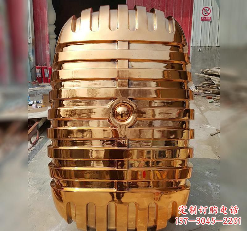 宁德不锈钢金话筒雕塑