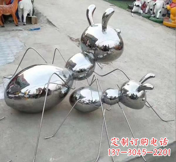 宁德不锈钢镜面蚂蚁雕塑