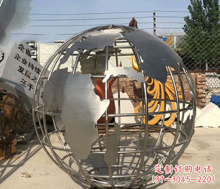 宁德不锈钢镂空地球仪雕塑艺术技艺的精美体现