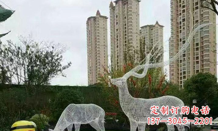 宁德不锈钢镂空鹿雕塑精美纯粹的艺术之作