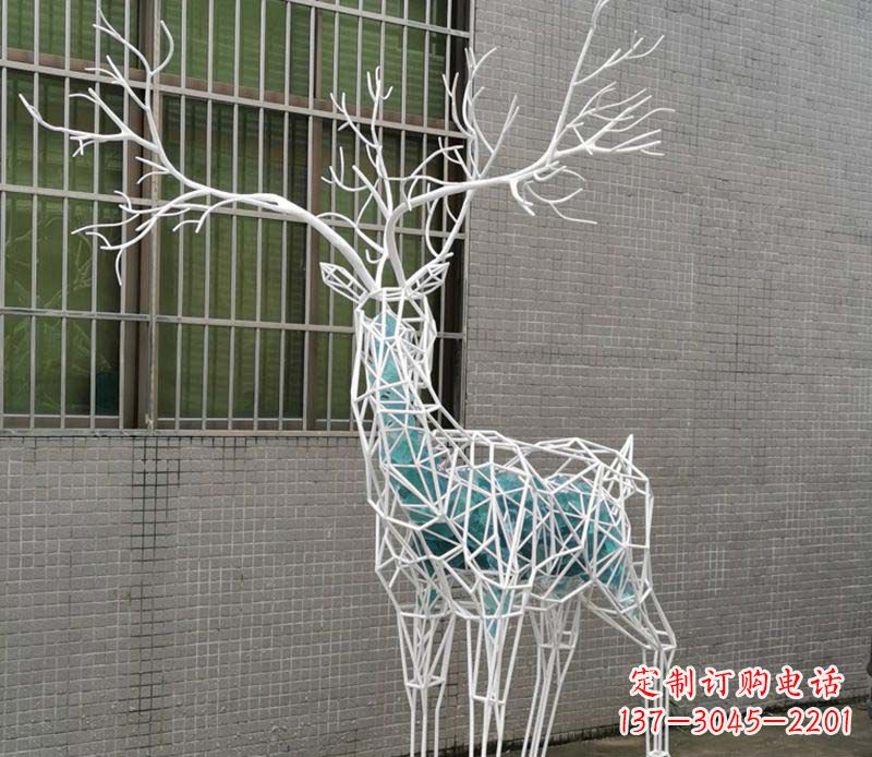 宁德不锈钢镂空梅花鹿雕塑——流动的美丽