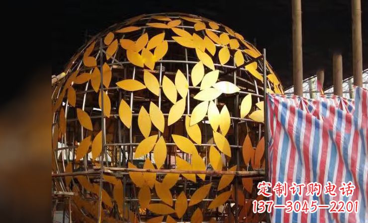 宁德不锈钢镂空树叶雕塑——精美绝伦