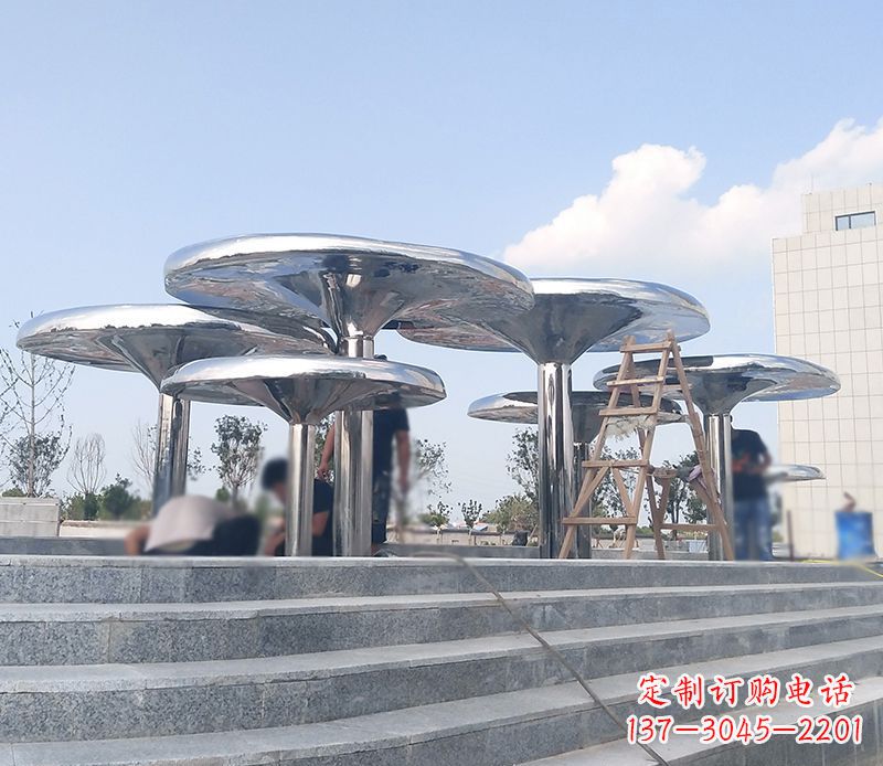 宁德艺术精美的不锈钢蘑菇公园雕塑