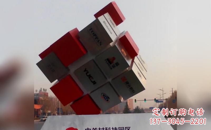 宁德不锈钢魔方雕塑艺术精灵的精彩表现