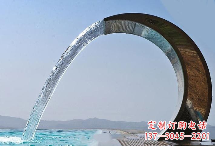 宁德精美不锈钢喷水圆环雕塑