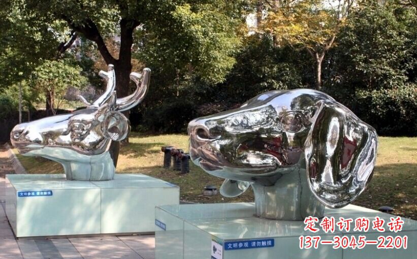 宁德十二生肖头像景观雕塑