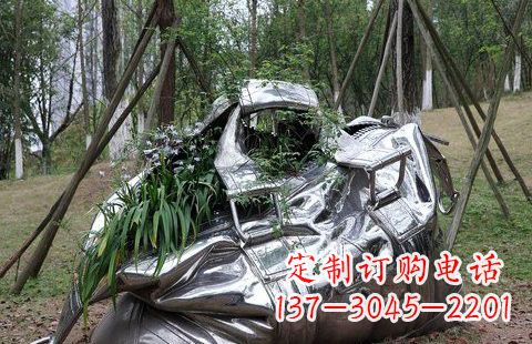 宁德不锈钢手提包雕塑——精美的艺术形式