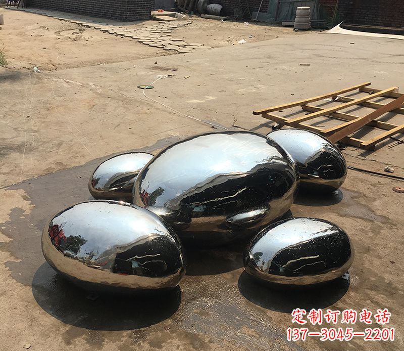 宁德不锈钢水滴雕塑给景观增添独特魅力