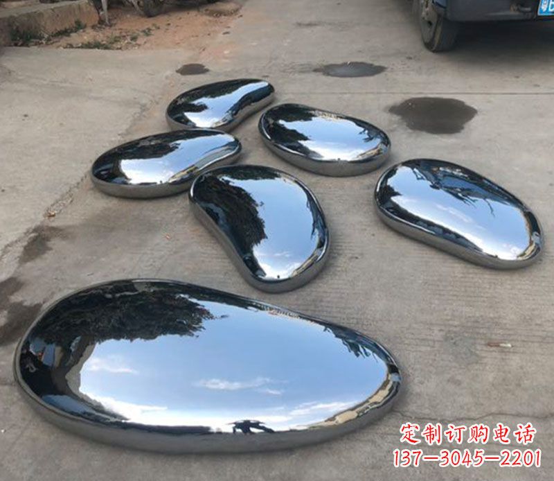 宁德水滴雕塑——不锈钢的精美之作