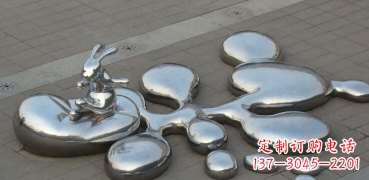 宁德不锈钢兔子雕塑景观的美丽添彩