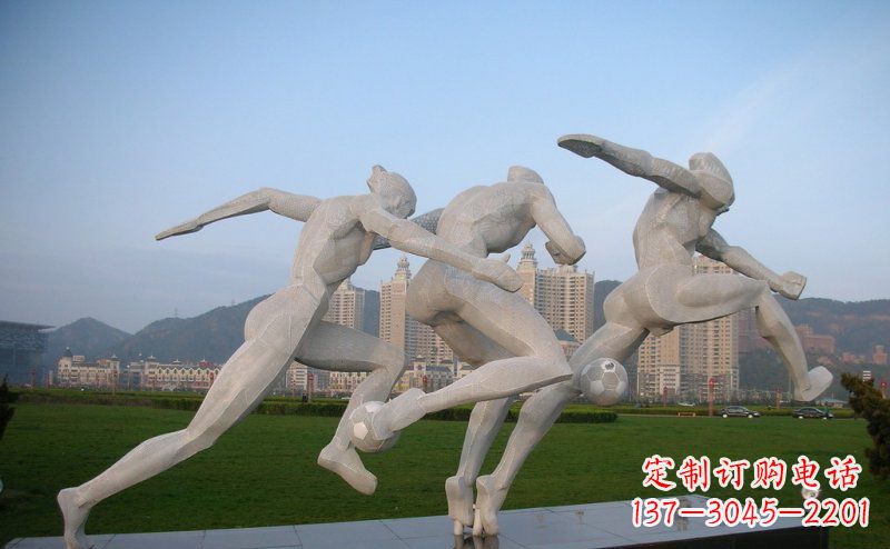 宁德足球雕塑给公园景观增色