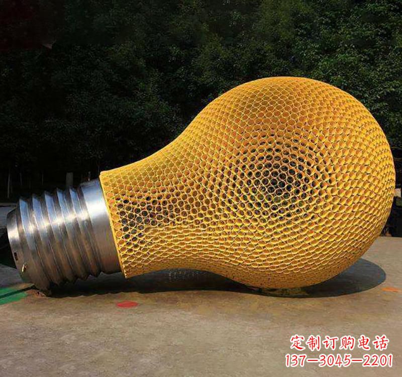 宁德不锈钢灯泡雕塑点亮小区景观