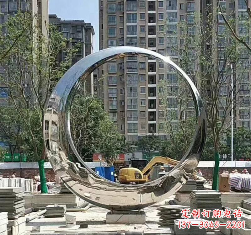 宁德不锈钢艺术圆环雕塑——艺术的精粹