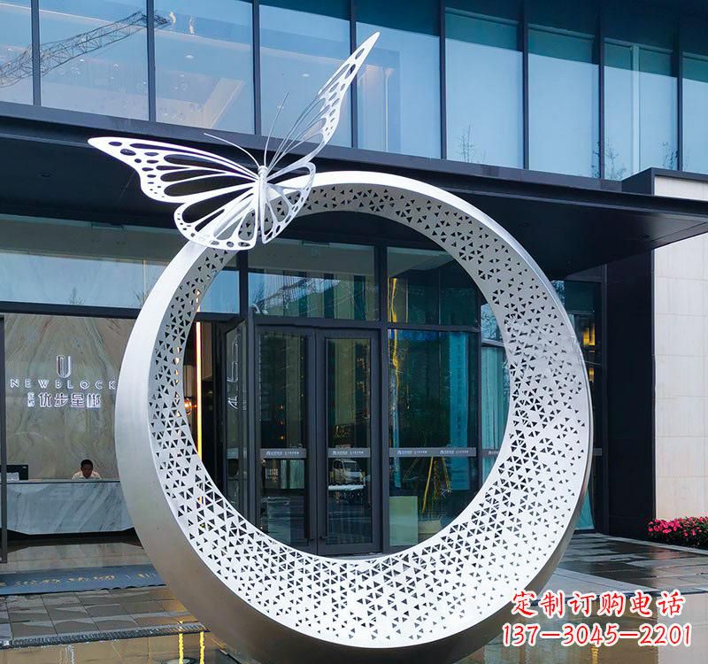 宁德不锈钢园林戒指雕塑精美细腻的艺术品