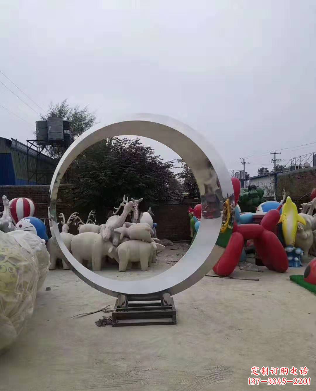 宁德不锈钢圆环雕塑,点缀环境美景