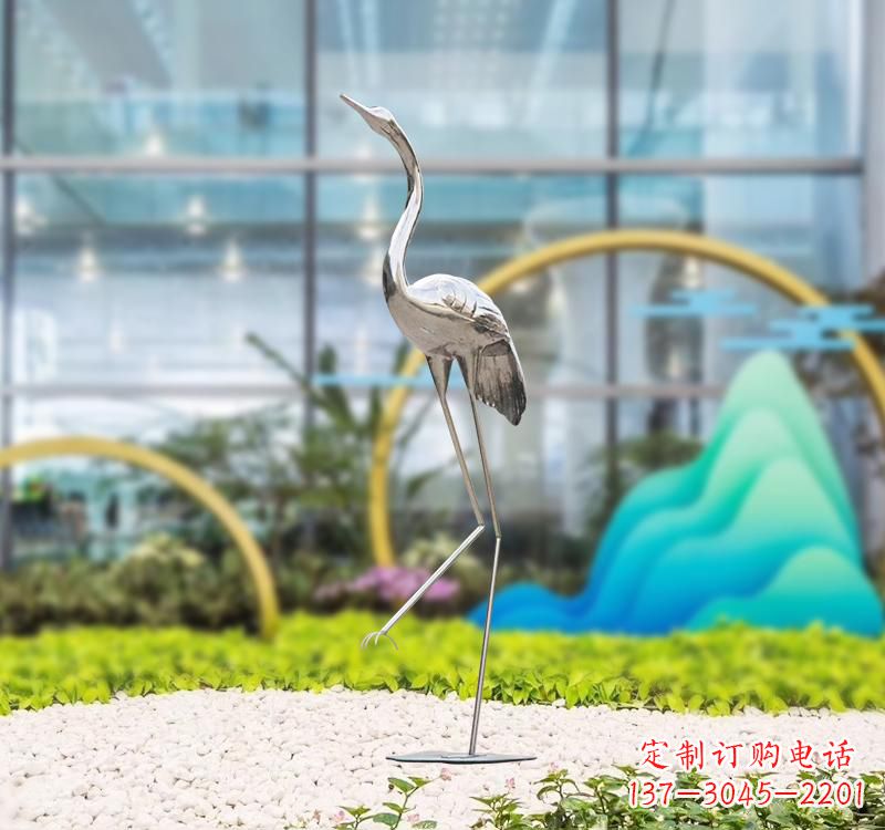 宁德不锈钢展翅仙鹤雕塑