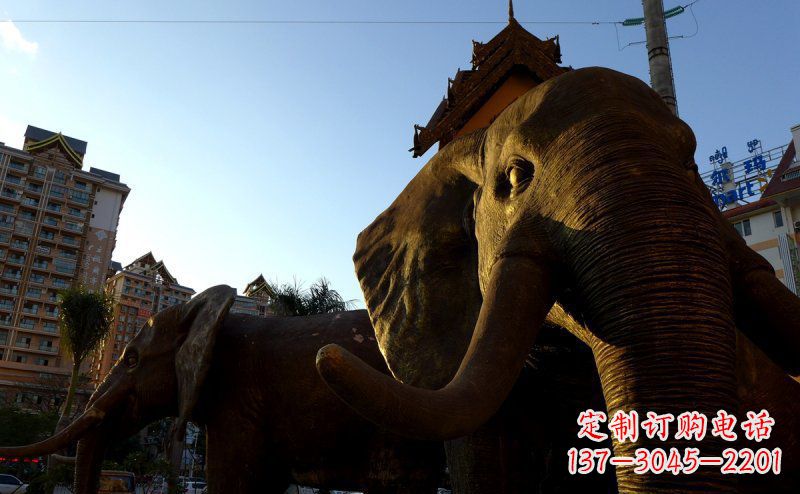 宁德步行街上的大象雕塑——给街道带来活力
