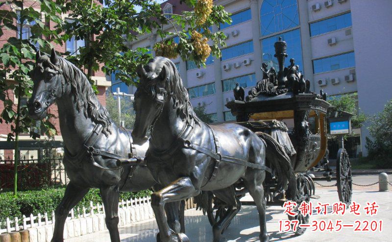 宁德马车雕塑西方步行街的瑰宝
