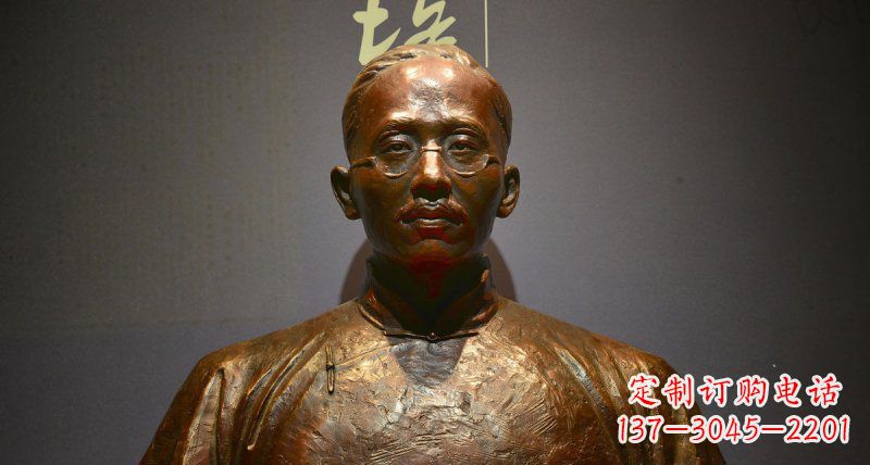 宁德蔡元培传承新中国先驱精神的铜雕
