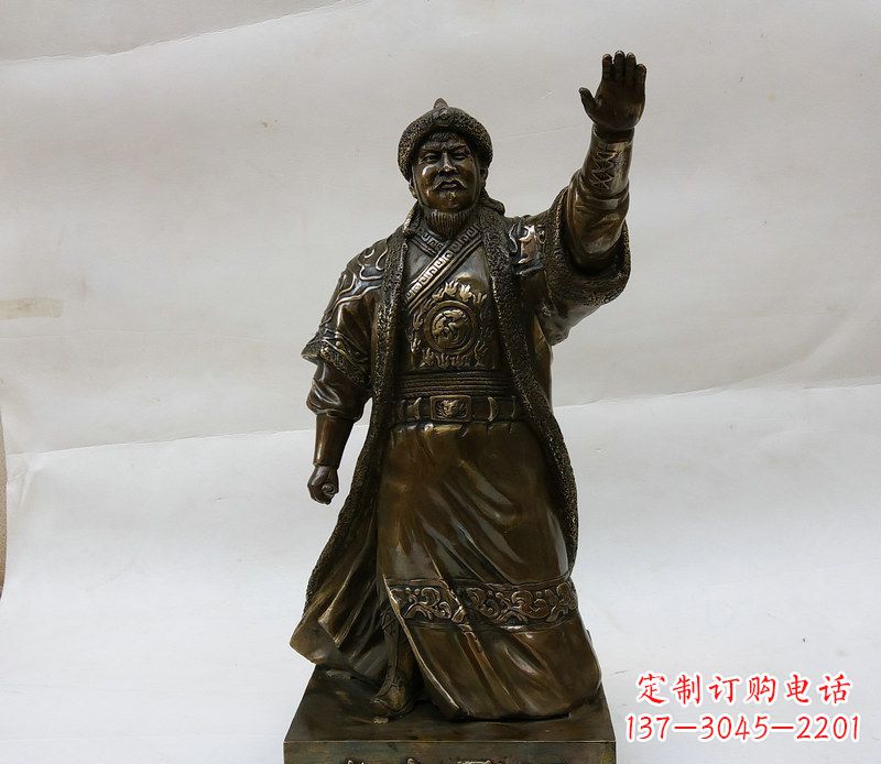宁德成吉思汗源自铜雕的传奇人物