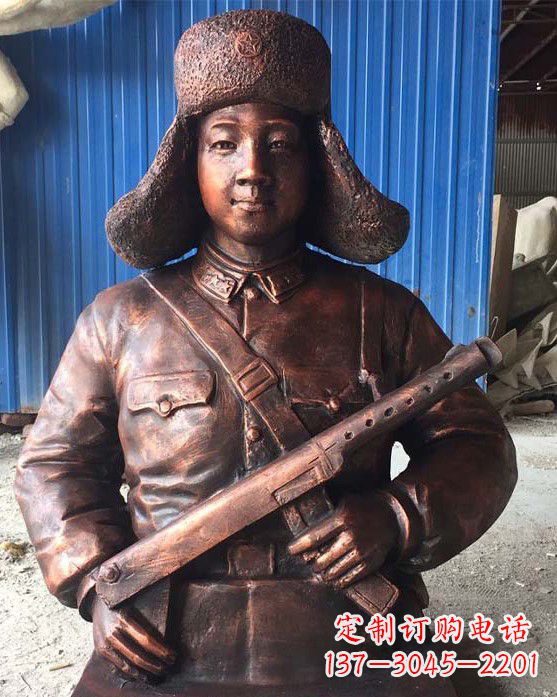 宁德持枪的雷锋半身像