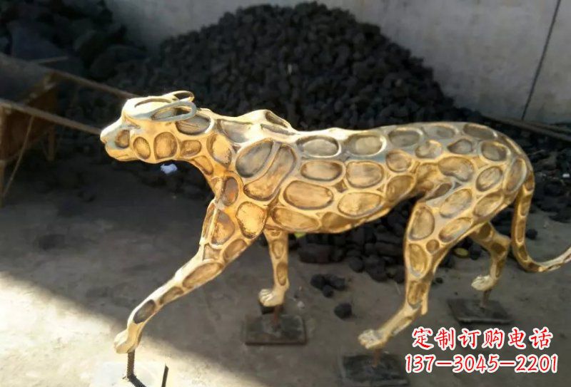 宁德抽象金钱豹铜雕
