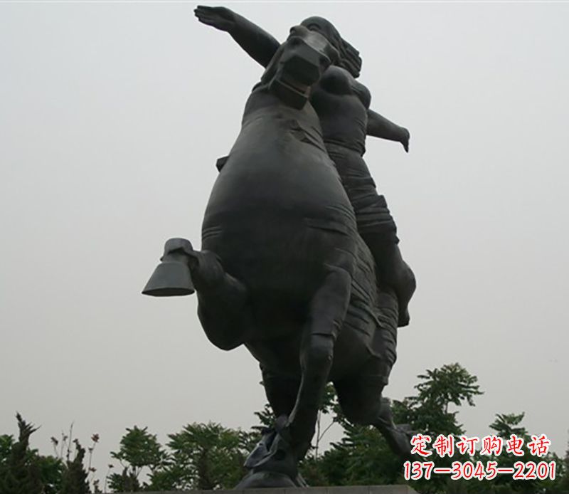 宁德穿越时空铜人骑马铜雕