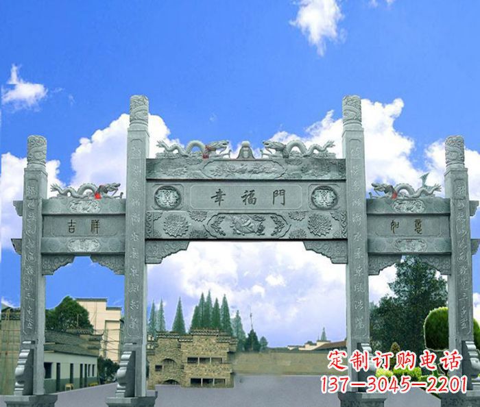 宁德村庄三门牌坊的雕塑之美