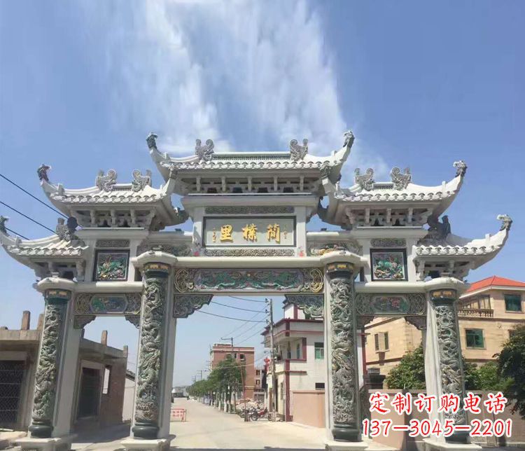 宁德传承古老技艺 牌坊雕塑美化村庄